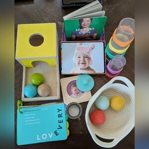 LOVEVERY The Inspector Play Kit 7,8 Months Complete Set Like New